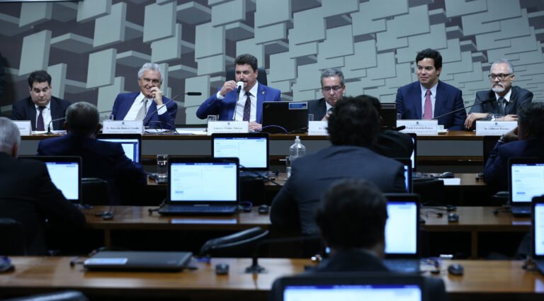 BB e BNDES são autorizados a contratar empréstimos externos