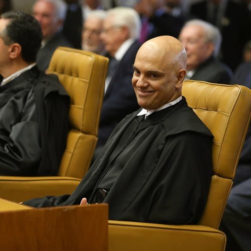 Brasília - O jurista Alexandre de Moraes toma posse no cargo de ministro do Supremo Tribunal Federal (STF). Moraes passa a ocupar a cadeira deixada por Teori Zavascki, morto em acidente aéreo (Fabio Rodrigues Pozzebom/Agência Brasil)